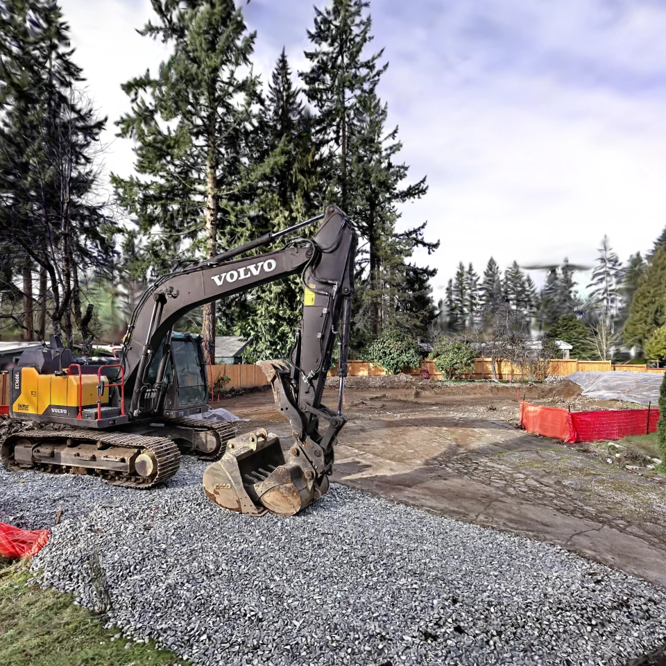 Photorealistic Gaussian splat of an active construction site — press play, then fly through the scene.